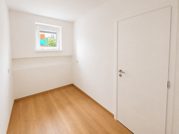 Prodej bytu 4+1 v osobním vlastnictví 82 m², Štěchovice