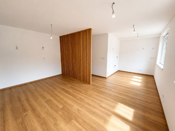 Prodej bytu 4+1 v osobním vlastnictví 82 m², Štěchovice