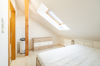 Pronájem bytu 2+kk v osobním vlastnictví 40 m², Praha 8 - Libeň