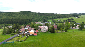 Prodej nájemního (činžovního) domu 590 m², Kovářská