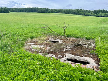 jímka - Prodej nájemního (činžovního) domu 590 m², Kovářská