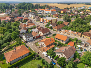 Prodej domu 150 m², Hrochův Týnec