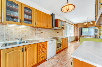 Prodej domu 150 m², Hrochův Týnec