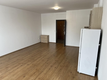 Pronájem bytu 1+kk v osobním vlastnictví 39 m², Lavičky