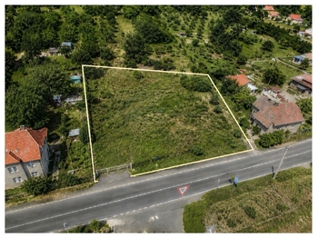 Prodej pozemku 1936 m², Želkovice