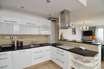 Pronájem bytu 3+kk v osobním vlastnictví 100 m², Praha 4 - Krč
