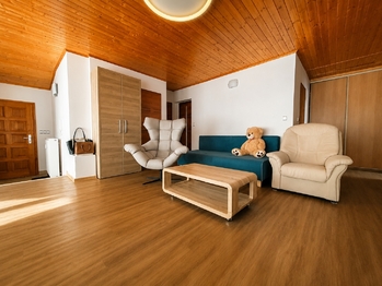 Pronájem bytu 4+1 v osobním vlastnictví 100 m², Jílové u Prahy