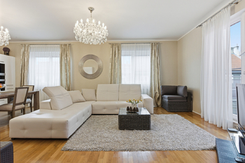Prodej bytu 3+kk v osobním vlastnictví 100 m², Karlovy Vary