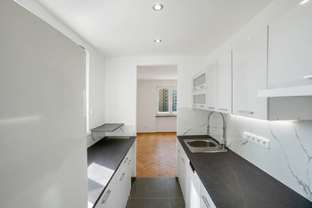 kuchyňský kout - Pronájem bytu 3+kk v osobním vlastnictví 53 m², Praha 4 - Záběhlice