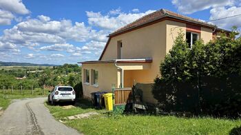 Prodej domu 120 m², Knínice