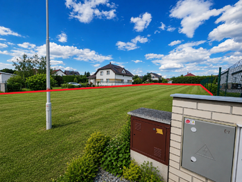 pohled od jihozápadu - Prodej pozemku 1132 m², Srubec