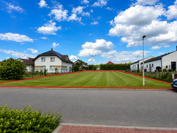 pohled od západu - Prodej pozemku 1132 m², Srubec