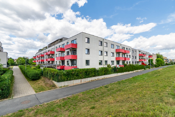 Prodej bytu 2+kk v osobním vlastnictví 47 m², Praha 9 - Hostavice
