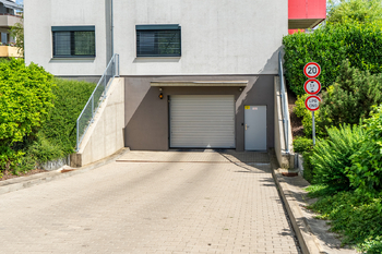Prodej bytu 2+kk v osobním vlastnictví 47 m², Praha 9 - Hostavice