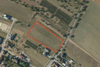 Prodej pozemku 6921 m², Ivaň
