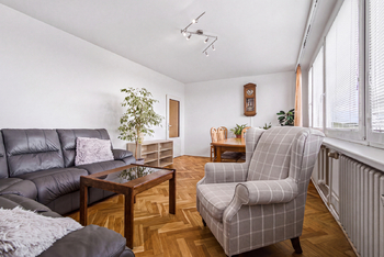 Prodej bytu 4+1 v osobním vlastnictví 86 m², Praha 10 - Strašnice