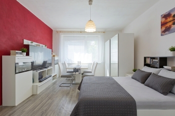 Prodej bytu 1+1 v osobním vlastnictví 48 m², Adamov