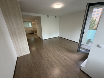 Pronájem bytu 1+kk v osobním vlastnictví 45 m², Praha 5 - Stodůlky