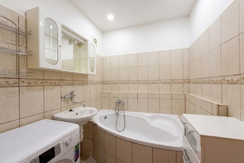 Pronájem bytu 3+1 v osobním vlastnictví 65 m², Praha 10 - Hostivař