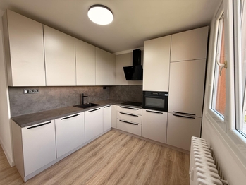 Denisa Myslivcová / 604 191 744 - Prodej bytu 2+1 v osobním vlastnictví 60 m², Ostrava