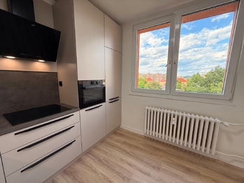 Denisa Myslivcová / 604 191 744 - Prodej bytu 2+1 v osobním vlastnictví 60 m², Ostrava