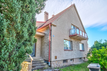 Prodej domu 260 m², Vědomice