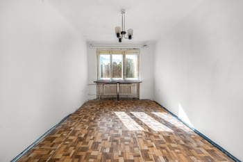 Prodej domu 260 m², Vědomice
