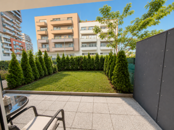 Pronájem bytu 1+kk v osobním vlastnictví 64 m², Praha 9 - Letňany