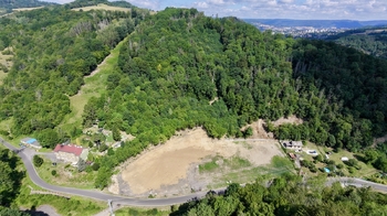 Prodej pozemku 26289 m², Dobkovice
