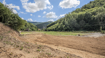 Prodej pozemku 26289 m², Dobkovice