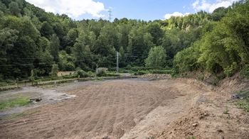 Prodej pozemku 26289 m², Dobkovice