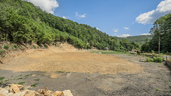 Prodej pozemku 26289 m², Dobkovice