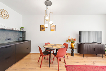 Prodej bytu 2+kk v osobním vlastnictví 59 m², Praha 8 - Karlín