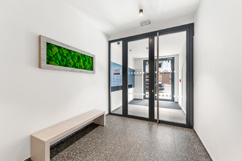 Prodej bytu 2+kk v osobním vlastnictví 59 m², Praha 8 - Karlín
