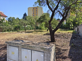 Prodej pozemku 815 m², Praha 4 - Háje