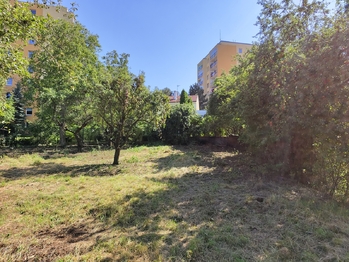 Prodej pozemku 815 m², Praha 4 - Háje