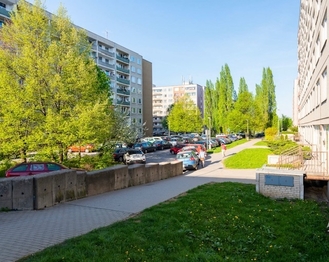 ulice - Prodej bytu 3+1 v osobním vlastnictví 73 m², Praha 5 - Stodůlky