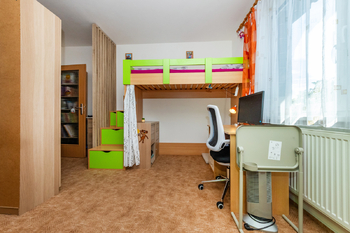 Prodej bytu 2+1 v osobním vlastnictví 58 m², Praha 9 - Horní Počernice