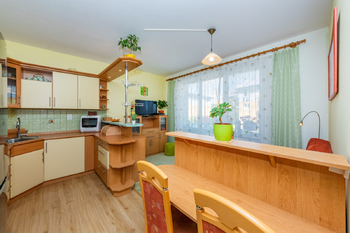 Prodej bytu 3+1 v družstevním vlastnictví 68 m², Praha 9 - Kyje