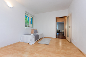 Prodej bytu 3+kk v osobním vlastnictví 86 m², Praha 5 - Zbraslav