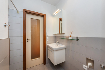 Prodej bytu 3+kk v osobním vlastnictví 86 m², Praha 5 - Zbraslav