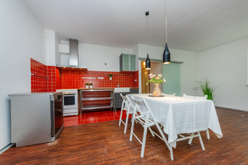 Prodej bytu 3+kk v osobním vlastnictví 86 m², Praha 5 - Zbraslav