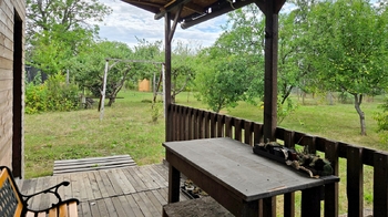 Terasa 9 m2 u chatky - Prodej pozemku 580 m², Ivanovice na Hané
