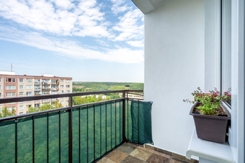 Prodej bytu 4+1 v osobním vlastnictví 90 m², Praha 5 - Hlubočepy