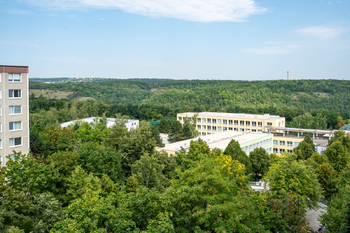 Prodej bytu 4+1 v osobním vlastnictví 90 m², Praha 5 - Hlubočepy