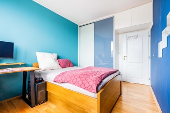 Prodej bytu 4+1 v osobním vlastnictví 90 m², Praha 5 - Hlubočepy