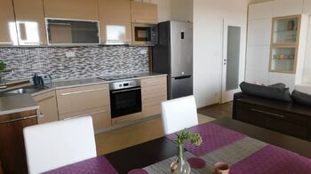 Pronájem bytu 2+kk v osobním vlastnictví 48 m², Praha 9 - Letňany
