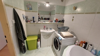 koupelna - Prodej bytu 3+kk v osobním vlastnictví 73 m², Praha 10 - Horní Měcholupy