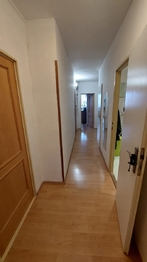 předsíň - Prodej bytu 3+kk v osobním vlastnictví 73 m², Praha 10 - Horní Měcholupy