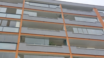 lodžie - Prodej bytu 3+kk v osobním vlastnictví 73 m², Praha 10 - Horní Měcholupy